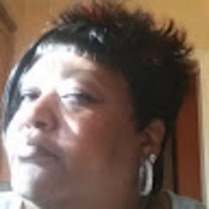 Meet your Posher, Cynthia